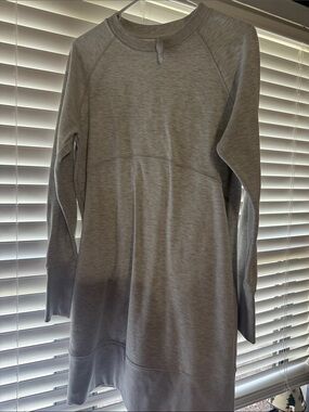 Athleta Light Heather Gray Crew Sweatshirt dress Medium TALL